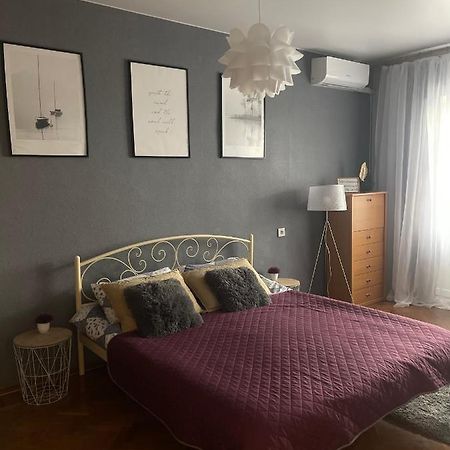 Apartment For A Pleasant Stay Οδησσός Εξωτερικό φωτογραφία